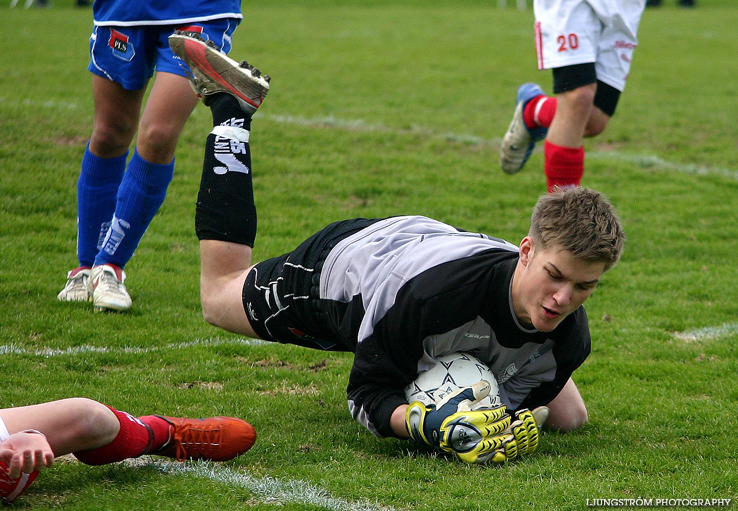 IFK Skövde FK P16-Holmalunds IF P16 4-0,herr,Lillegårdens IP,Skövde,Sverige,Fotboll,,2005,91870