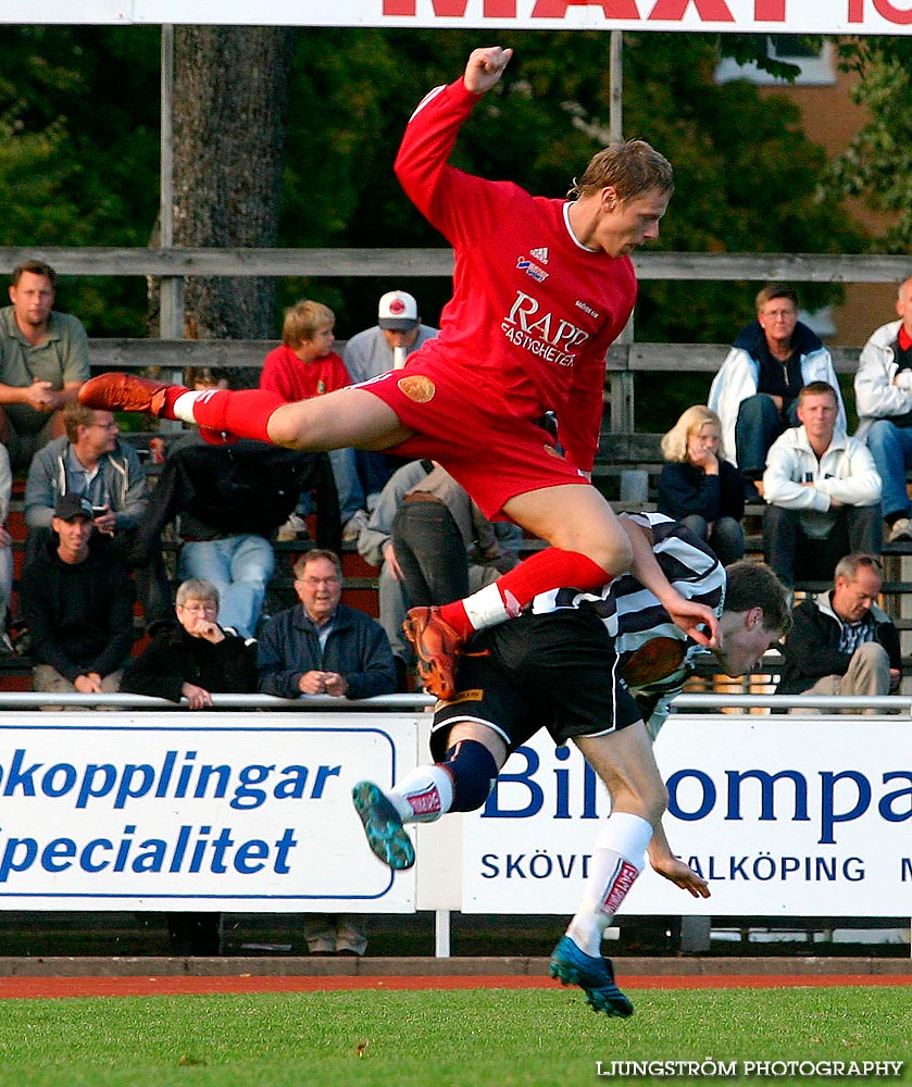 Skövde AIK-Tidaholms GoIF 5-3,herr,Södermalms IP,Skövde,Sverige,Fotboll,,2005,11672