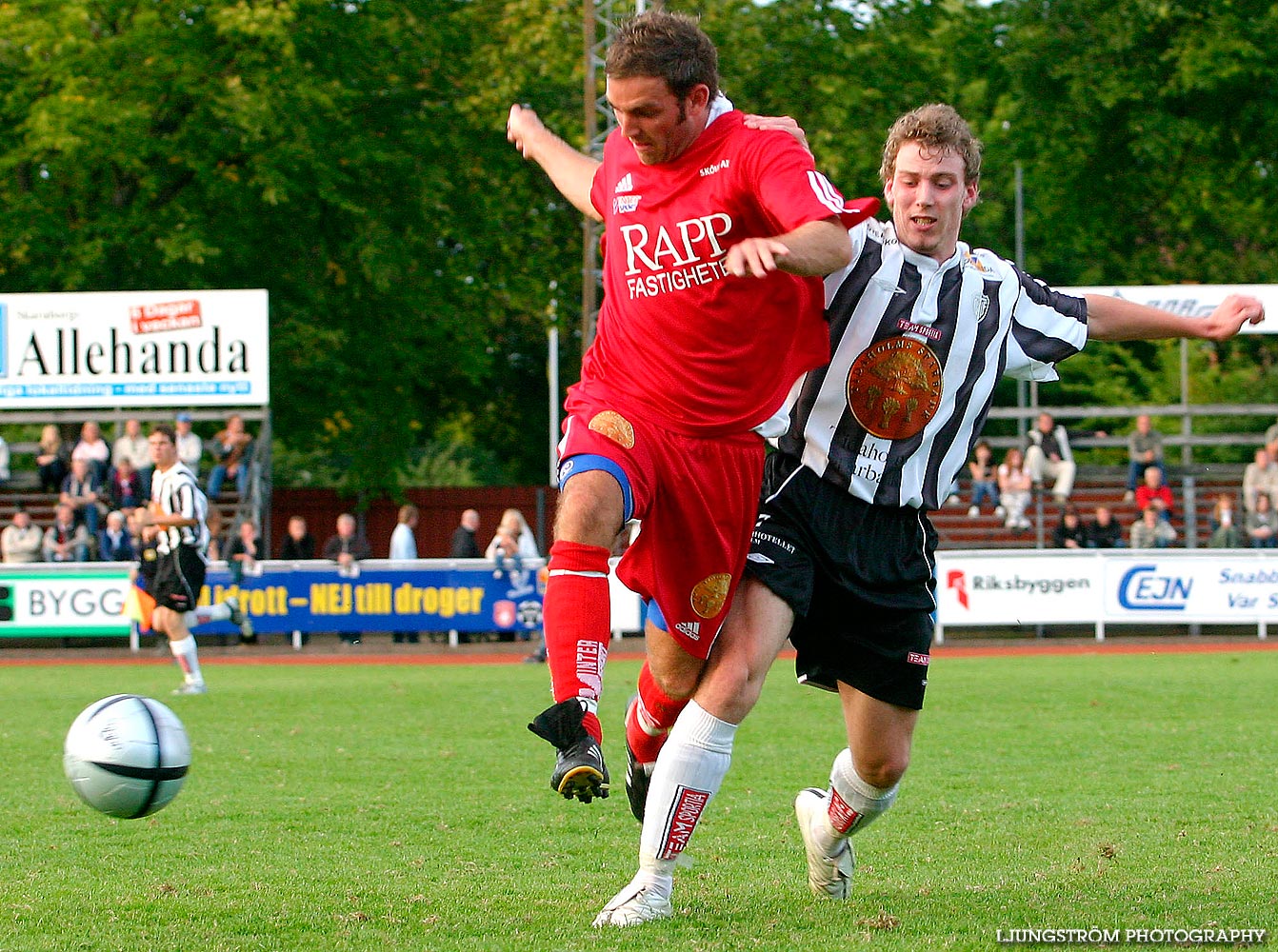 Skövde AIK-Tidaholms GoIF 5-3,herr,Södermalms IP,Skövde,Sverige,Fotboll,,2005,11687