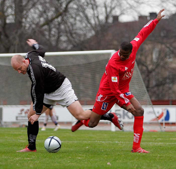 Skövde AIK-Linköpings FF 3-0,herr,Södermalms IP,Skövde,Sverige,Fotboll,,2006,5882