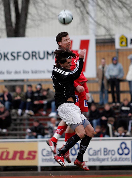 Skövde AIK-Linköpings FF 3-0,herr,Södermalms IP,Skövde,Sverige,Fotboll,,2006,5884