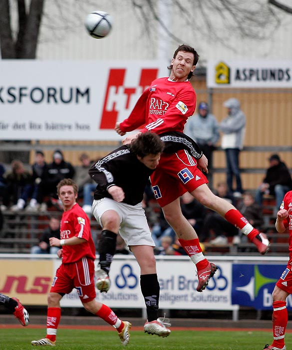 Skövde AIK-Linköpings FF 3-0,herr,Södermalms IP,Skövde,Sverige,Fotboll,,2006,5886