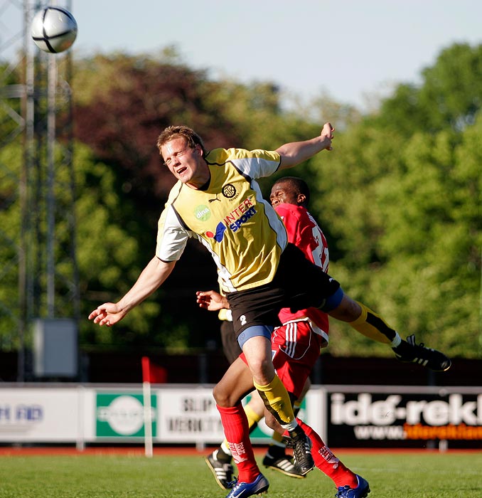 Skövde AIK-Tibro AIK FK 2-2,herr,Södermalms IP,Skövde,Sverige,Fotboll,,2006,5433