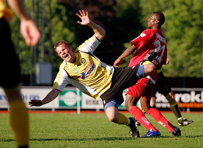 Skövde AIK-Tibro AIK FK 2-2,herr,Södermalms IP,Skövde,Sverige,Fotboll,,2006,5434