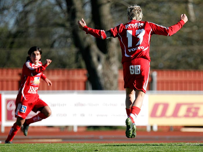 Skövde AIK-Carlstad United BK 1-1,herr,Södermalms IP,Skövde,Sverige,Fotboll,,2007,3511