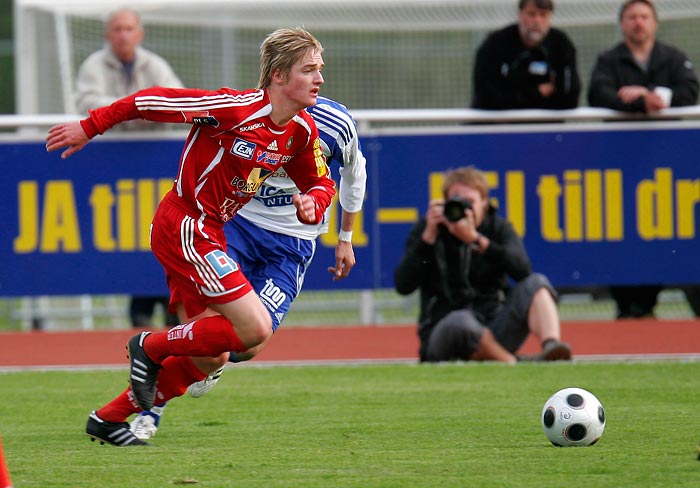 Skövde AIK-IFK Värnamo 0-0,herr,Södermalms IP,Skövde,Sverige,Fotboll,,2008,7735