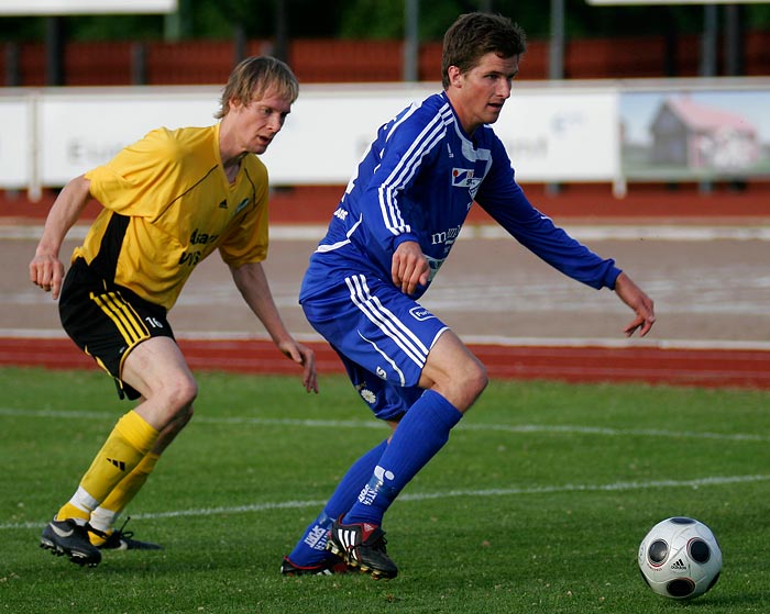 IFK Skövde FK-Sandhems IF 4-2,herr,Södermalms IP,Skövde,Sverige,Fotboll,,2008,7850