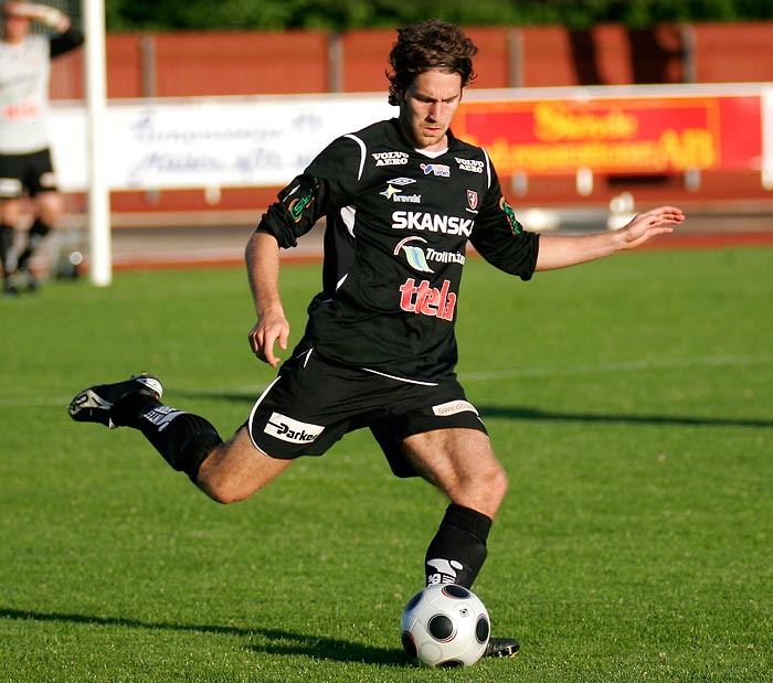 Skövde AIK-FC Trollhättan 0-1,herr,Södermalms IP,Skövde,Sverige,Fotboll,,2008,7866