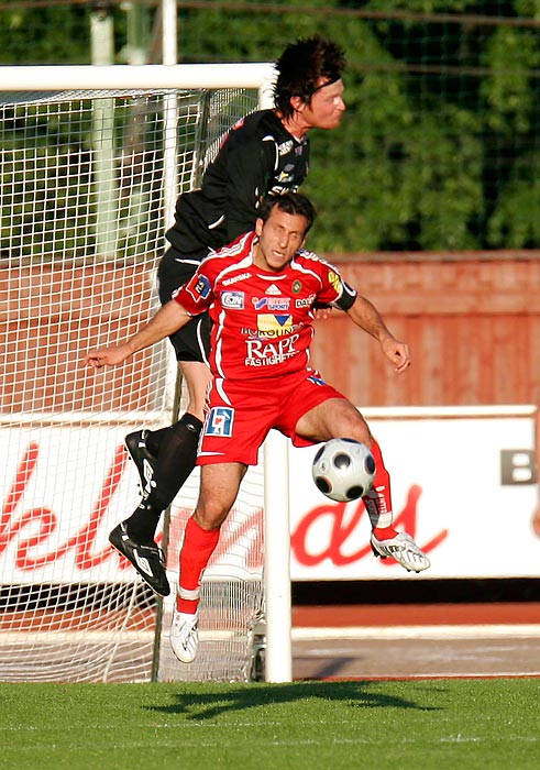 Skövde AIK-FC Trollhättan 0-1,herr,Södermalms IP,Skövde,Sverige,Fotboll,,2008,7892