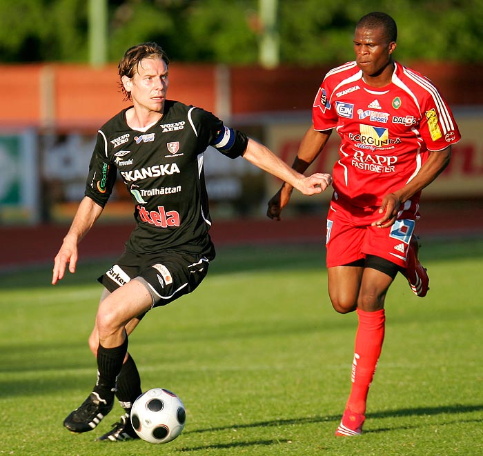 Skövde AIK-FC Trollhättan 0-1,herr,Södermalms IP,Skövde,Sverige,Fotboll,,2008,7894