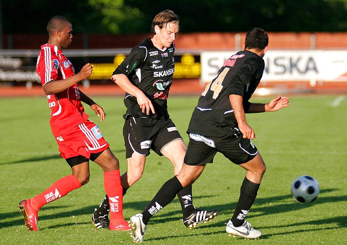 Skövde AIK-FC Trollhättan 0-1,herr,Södermalms IP,Skövde,Sverige,Fotboll,,2008,7895