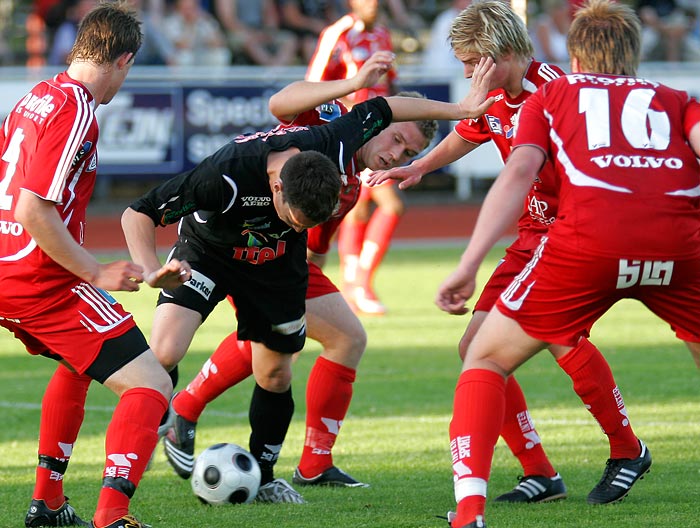 Skövde AIK-FC Trollhättan 0-1,herr,Södermalms IP,Skövde,Sverige,Fotboll,,2008,7901