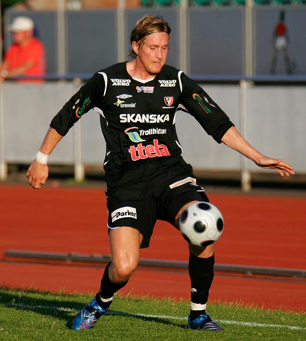 Skövde AIK-FC Trollhättan 0-1,herr,Södermalms IP,Skövde,Sverige,Fotboll,,2008,7902