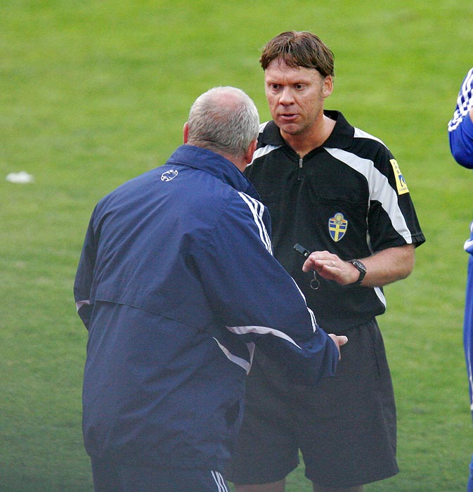 IFK Skövde FK-Vinninga AIF 2-4,herr,Södermalms IP,Skövde,Sverige,Fotboll,,2008,8285