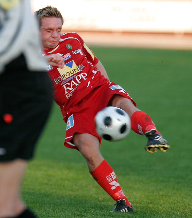 Skövde AIK-Husqvarna FF 1-1,herr,Södermalms IP,Skövde,Sverige,Fotboll,,2008,9925