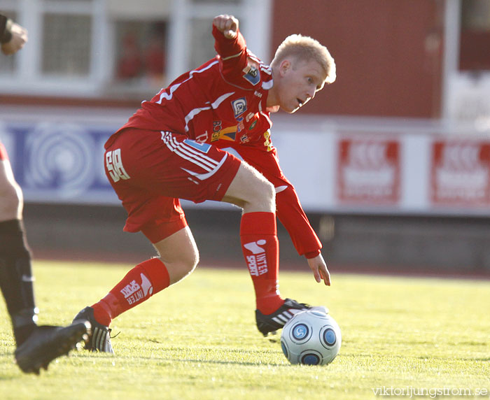 Skövde AIK-Torslanda IK 1-0,herr,Södermalms IP,Skövde,Sverige,Fotboll,,2009,15682