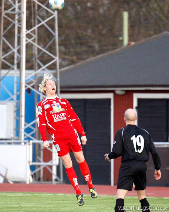 Skövde AIK-Torslanda IK 1-0,herr,Södermalms IP,Skövde,Sverige,Fotboll,,2009,15738