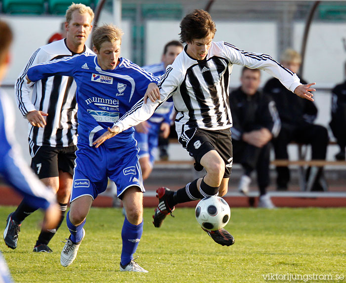 IFK Skövde FK-Hova IF 3-0,herr,Södermalms IP,Skövde,Sverige,Fotboll,,2009,16225