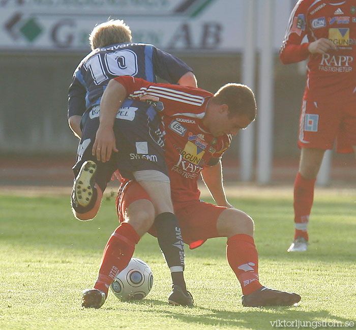 Skövde AIK-Husqvarna FF 3-1,herr,Södermalms IP,Skövde,Sverige,Fotboll,,2009,18077