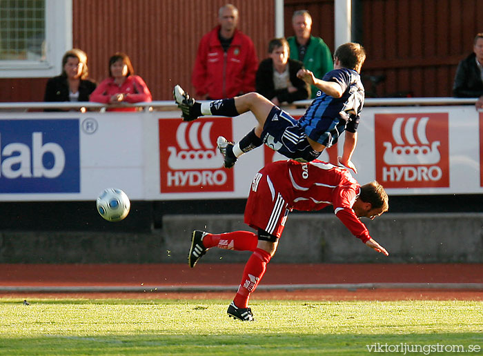 Skövde AIK-Husqvarna FF 3-1,herr,Södermalms IP,Skövde,Sverige,Fotboll,,2009,18102