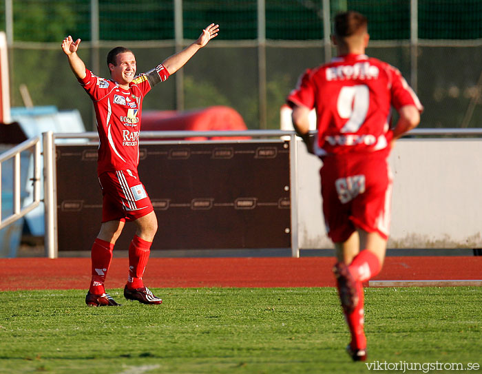 Skövde AIK-Husqvarna FF 3-1,herr,Södermalms IP,Skövde,Sverige,Fotboll,,2009,18113