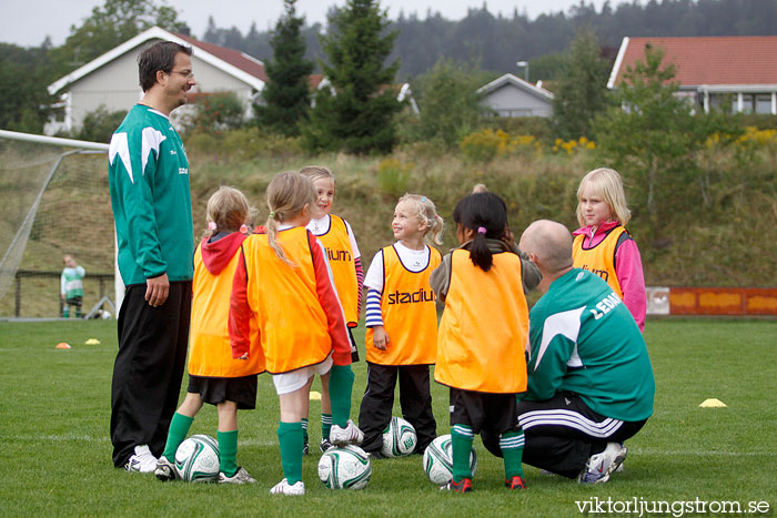 Våmbs IF 75-årsjubileum,mix,Claesborgs IP,Skövde,Sverige,Fotboll,,2009,19939