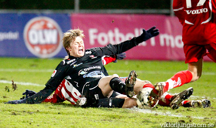 FC Trollhättan-Skövde AIK 5-3,herr,Edsborgs IP,Trollhättan,Sverige,Fotboll,,2009,21436