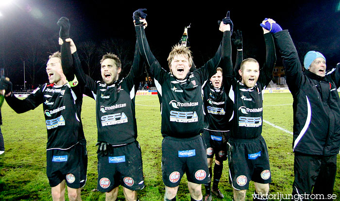 FC Trollhättan-Skövde AIK 5-3,herr,Edsborgs IP,Trollhättan,Sverige,Fotboll,,2009,21446