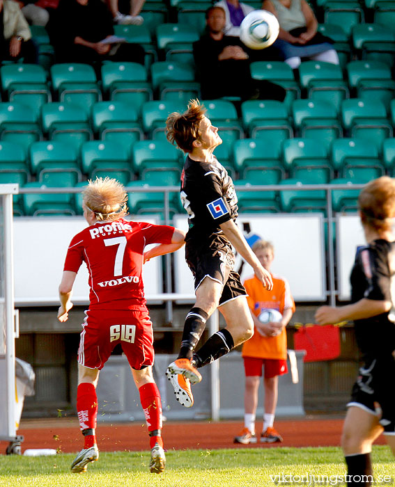 Skövde AIK-FC Trollhättan 1-2,herr,Södermalms IP,Skövde,Sverige,Fotboll,,2011,38529