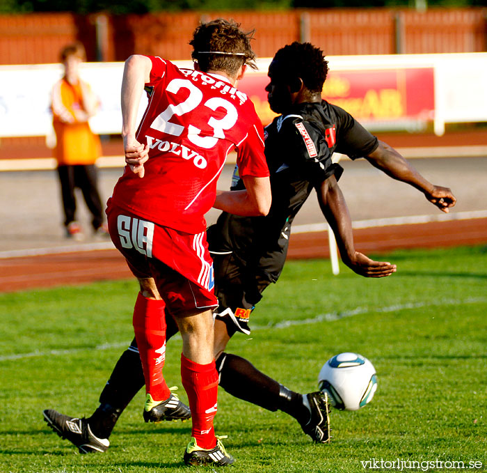 Skövde AIK-FC Trollhättan 1-2,herr,Södermalms IP,Skövde,Sverige,Fotboll,,2011,38530