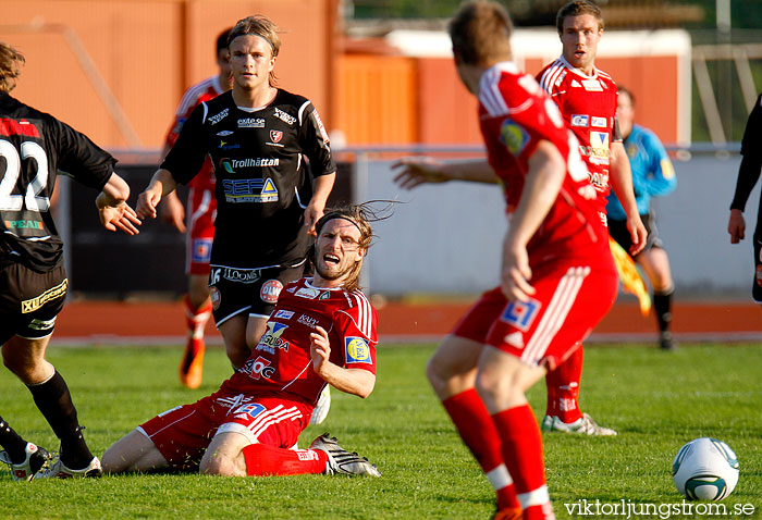 Skövde AIK-FC Trollhättan 1-2,herr,Södermalms IP,Skövde,Sverige,Fotboll,,2011,38546