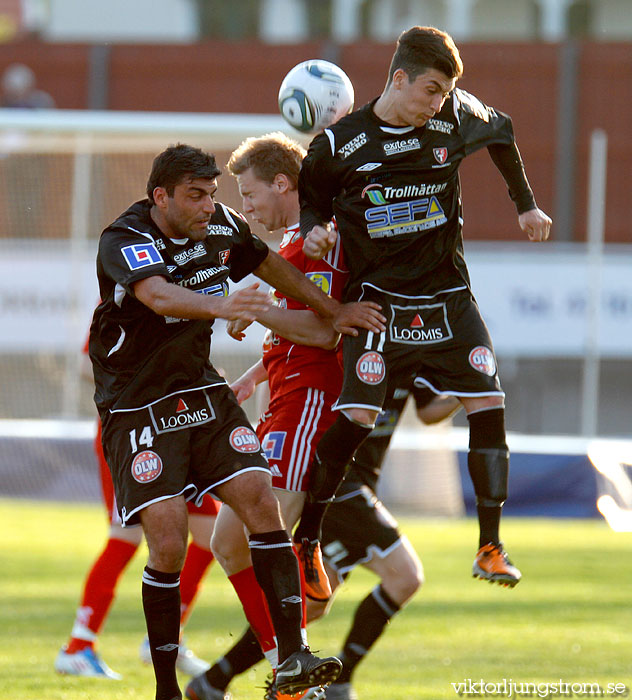 Skövde AIK-FC Trollhättan 1-2,herr,Södermalms IP,Skövde,Sverige,Fotboll,,2011,38550