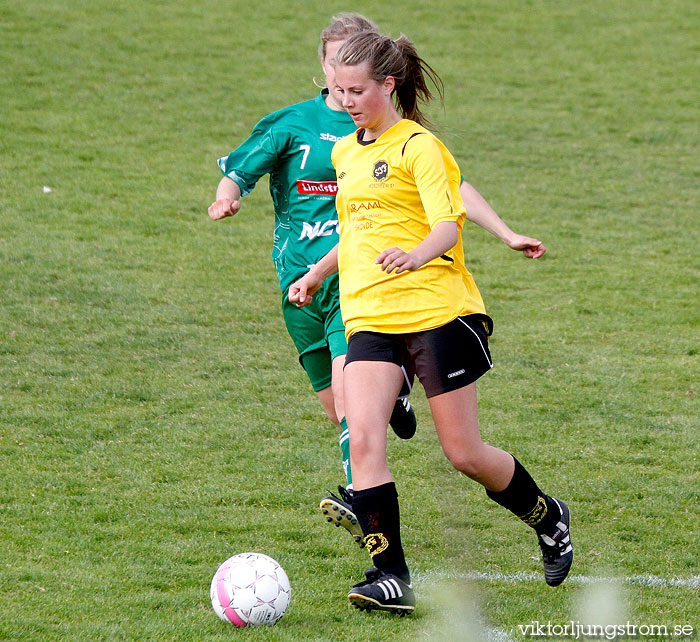 Våmbs IF-Skultorps IF 11-0,herr,Claesborgs IP,Skövde,Sverige,Fotboll,,2011,38912