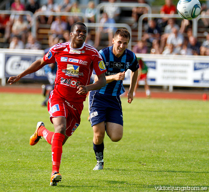 Skövde AIK-Husqvarna FF 2-0,herr,Södermalms IP,Skövde,Sverige,Fotboll,,2011,39543
