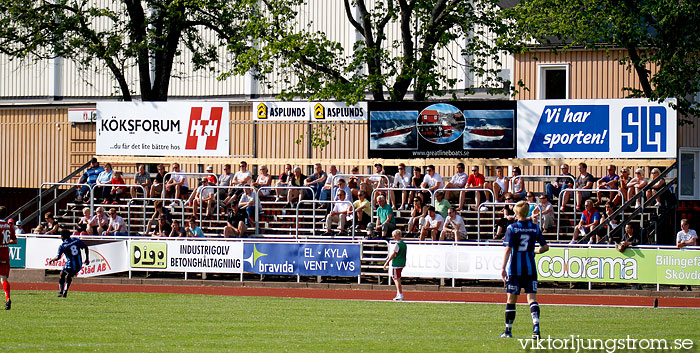 Skövde AIK-Husqvarna FF 2-0,herr,Södermalms IP,Skövde,Sverige,Fotboll,,2011,39545