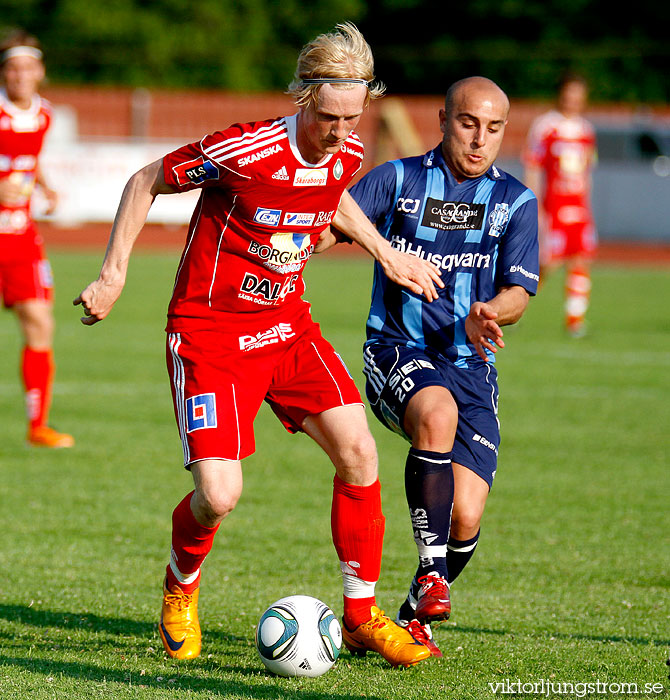 Skövde AIK-Husqvarna FF 2-0,herr,Södermalms IP,Skövde,Sverige,Fotboll,,2011,39617