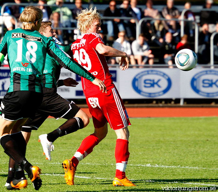 Skövde AIK-Varbergs BoIS FC 0-4,herr,Södermalms IP,Skövde,Sverige,Fotboll,,2011,39669
