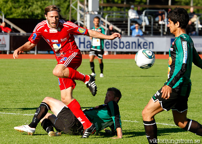 Skövde AIK-Varbergs BoIS FC 0-4,herr,Södermalms IP,Skövde,Sverige,Fotboll,,2011,39687