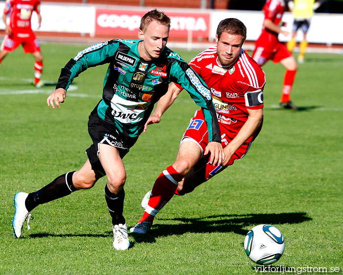 Skövde AIK-Varbergs BoIS FC 0-4,herr,Södermalms IP,Skövde,Sverige,Fotboll,,2011,39696