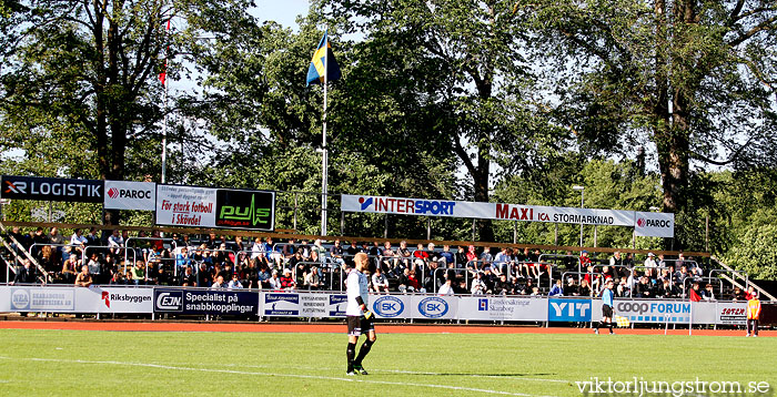 Skövde AIK-Varbergs BoIS FC 0-4,herr,Södermalms IP,Skövde,Sverige,Fotboll,,2011,39703
