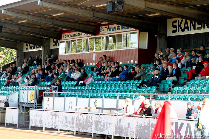 Skövde AIK-Varbergs BoIS FC 0-4,herr,Södermalms IP,Skövde,Sverige,Fotboll,,2011,39721