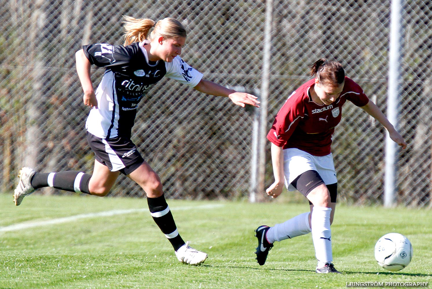 Svenska Cupen Skövde KIK-Qviding FIF 3-2,dam,Lillegårdens IP,Skövde,Sverige,Fotboll,,2012,52975