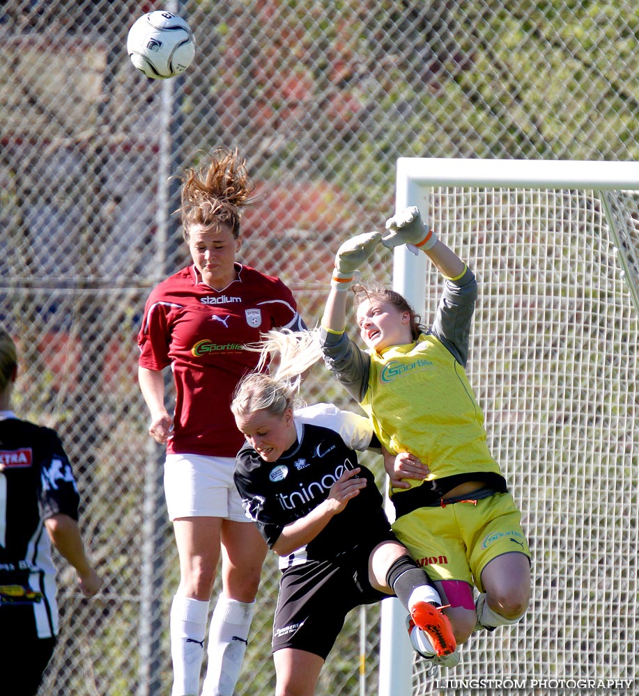 Svenska Cupen Skövde KIK-Qviding FIF 3-2,dam,Lillegårdens IP,Skövde,Sverige,Fotboll,,2012,52999