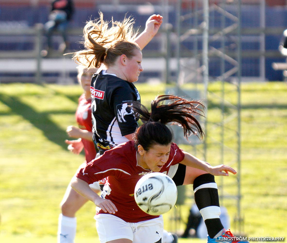 Svenska Cupen Skövde KIK-Qviding FIF 3-2,dam,Lillegårdens IP,Skövde,Sverige,Fotboll,,2012,53010