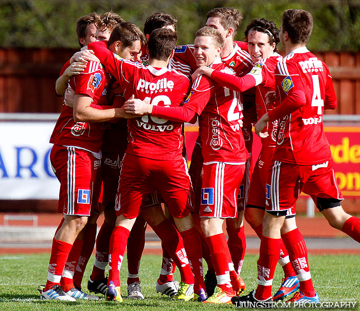 Skövde AIK-Kristianstads FF 2-1,herr,Södermalms IP,Skövde,Sverige,Fotboll,,2012,53249