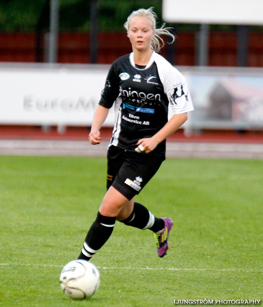 Skövde KIK-Herrestads AIF 4-1,dam,Södermalms IP,Skövde,Sverige,Fotboll,,2012,54987