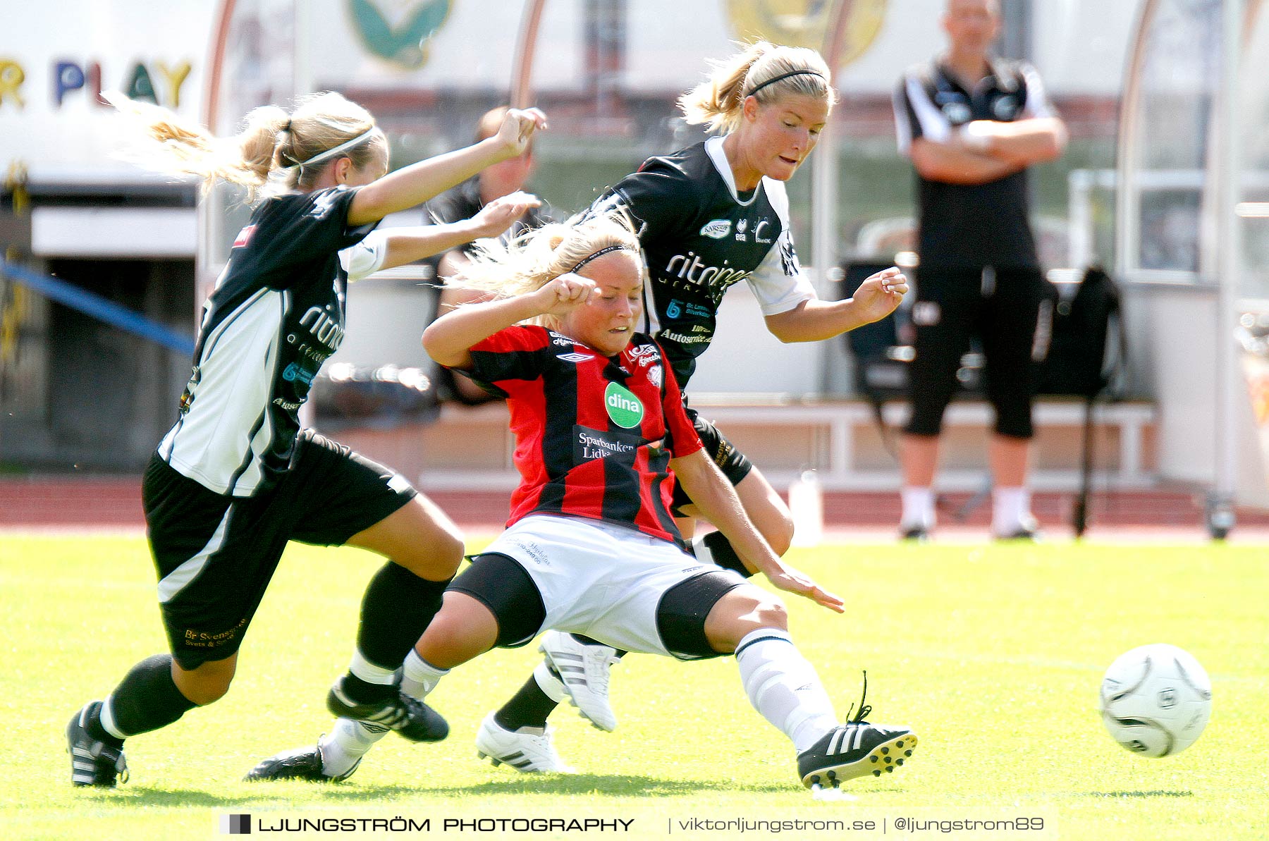 Skövde KIK-Lidköpings FK 0-3,dam,Södermalms IP,Skövde,Sverige,Fotboll,,2012,56602