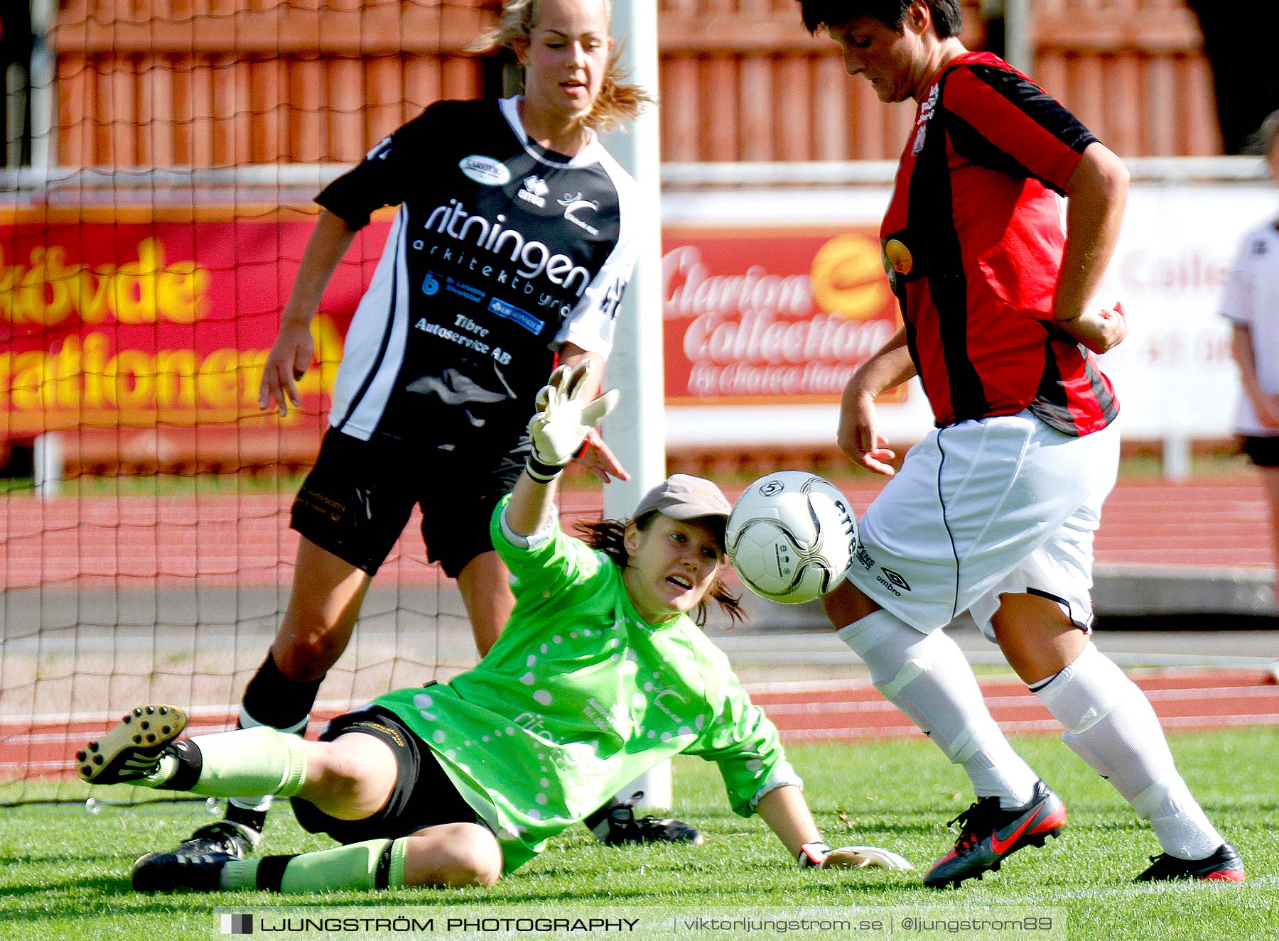 Skövde KIK-Lidköpings FK 0-3,dam,Södermalms IP,Skövde,Sverige,Fotboll,,2012,56666