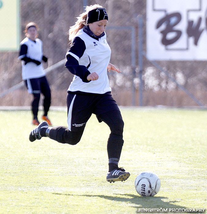 Träningsmatch Skövde KIK-Göteborgs DFF 5-1,dam,Södermalms IP,Skövde,Sverige,Fotboll,,2013,66368