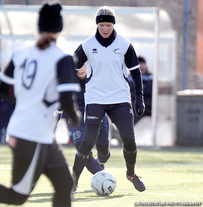 Träningsmatch Skövde KIK-Göteborgs DFF 5-1,dam,Södermalms IP,Skövde,Sverige,Fotboll,,2013,66373